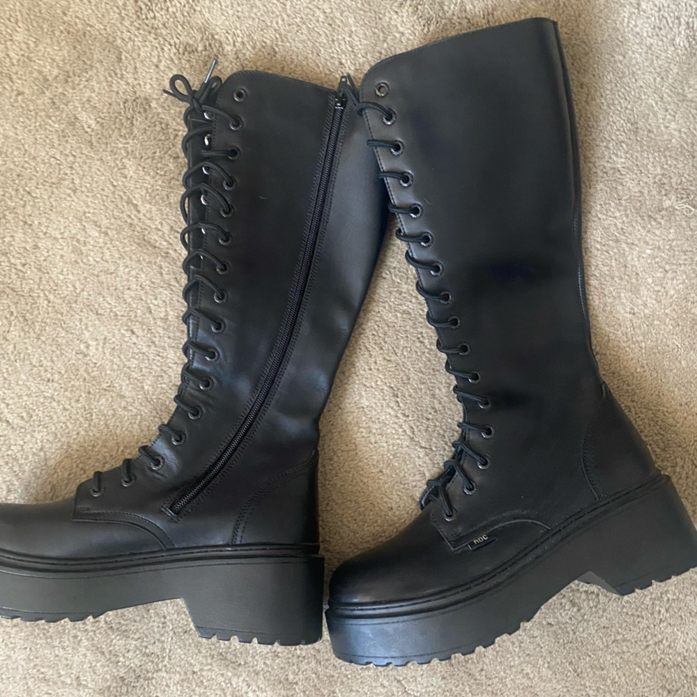 ROC Tulsa Leather Knee-High Boot size 9 brand new